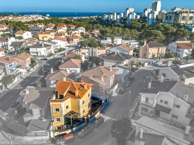 /international/pt/cascais-e-estoril-lisbon-310096775969/