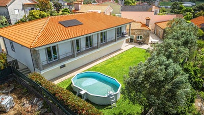 /international/pt/creixomil-e-mariz-braga-310095246493/