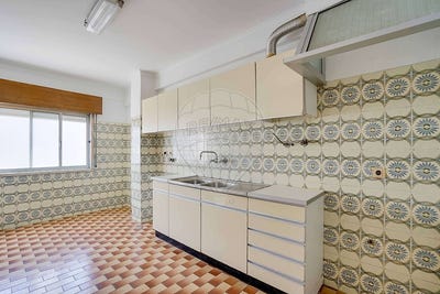 /international/pt/setubal-setubal-municipality-310100988288/?lang=fr