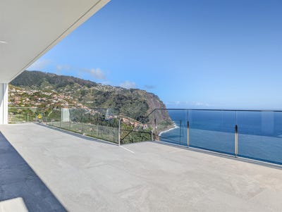 /international/pt/ribeira-brava-madeira-310099840838/