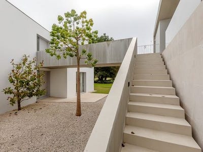 /international/pt/obidos-leiria-310106197483/