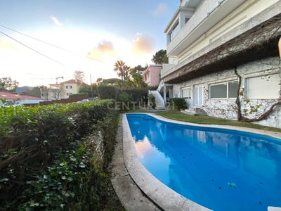 /international/pt/cascais-e-estoril-lisbon-310100667059/