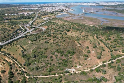 /international/pt/estombar-faro-310107973574/