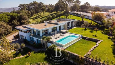 /international/pt/sao-martinho-do-porto-leiria-310100610741/