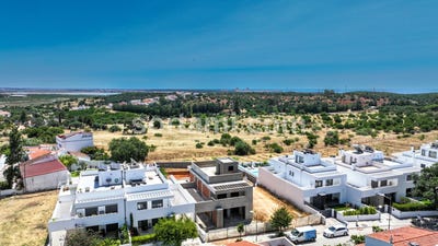 /international/pt/castro-marim-faro-310108420661/