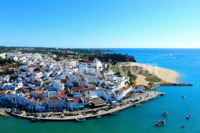 /international/pt/lagoa-algarve-faro-310106021743/