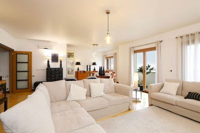/international/pt/rua-joao-felix-rodrigues-vila-franca-de-xira-lisbon-310105811192/