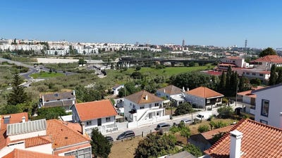 /international/pt/rua-quinta-da-silveira-de-cima-n-6-sobreda-portugal-charneca-de-caparica-e-sobreda-setubal-municipality-310107677131/