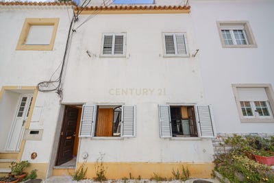/international/pt/largo-da-boavista-palmela-portugal-palmela-setubal-municipality-310108521540/