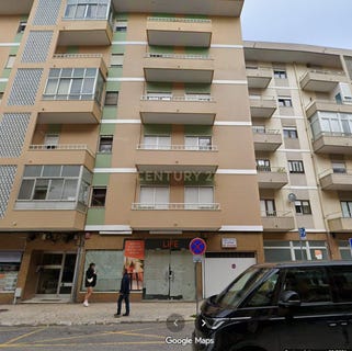 /international/pt/avenida-general-humberto-delgado-torres-vedras-portugal-santa-maria-lisbon-310107903779/