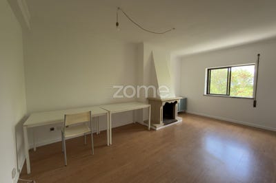 /international/pt/coimbra-lisbon-310108082100/