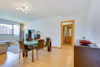 /international/pt/rua-helena-vaz-da-silva-lisbon-portugal-lumiar-lisbon-310109044147/