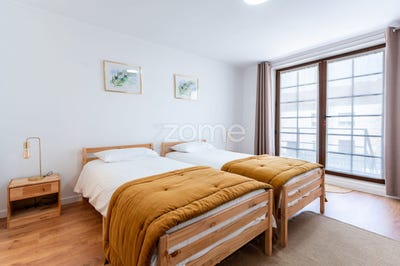 /international/pt/coimbra-lisbon-310107944514/