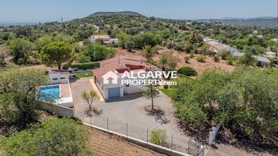 /international/pt/santa-barbara-de-nexe-faro-310102035892/