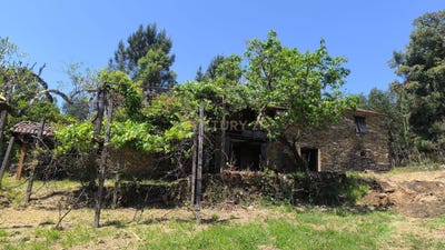 /international/pt/2r32-95-castanheira-de-pera-portugal-castanheira-de-pera-e-coentral-leiria-district-310101206276/
