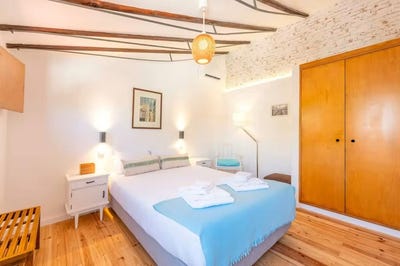 /international/pt/travessa-dos-remedios-lisbon-lisbon-310109174857/
