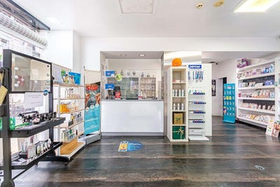 /international/pt/rua-da-prata-115-119-lisbon-portugal-santa-maria-maior-lisbon-310105895269/