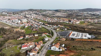 /international/pt/avenida-abade-de-bacal-no1072-castro-de-avelas-portugal-castro-de-avelas-braganca-310107091142/