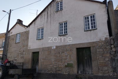 /international/pt/fornos-de-algodres-guarda-310101018674/?lang=en