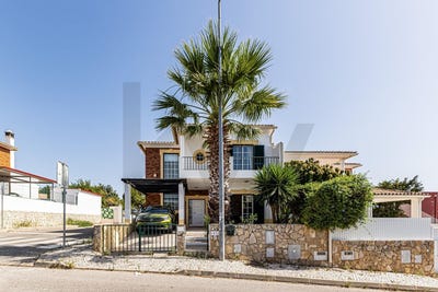 /international/pt/alcantarilha-faro-310100854038/
