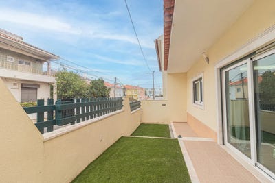 /international/pt/santa-iria-de-azoia-lisbon-310095278888/