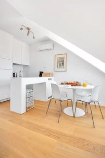 /international/pt/rua-alexandre-de-sa-pinto-lisbon-lisbon-310093837167/