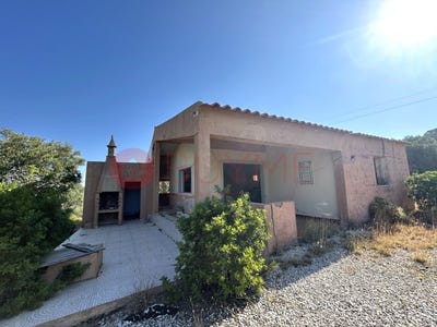 /international/pt/santa-barbara-de-nexe-faro-310100957908/?lang=fr