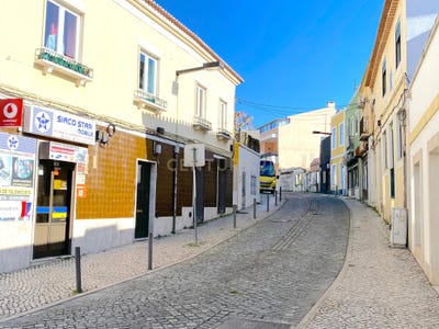 /international/pt/rua-da-republica-povoa-de-santa-iria-e-forte-da-casa-lisbon-310104229197/