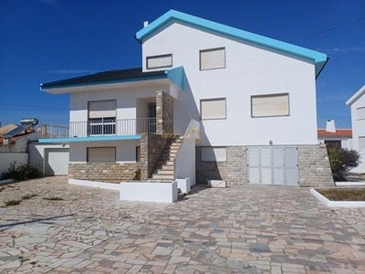 /international/pt/peniche-leiria-310101390548/?lang=en