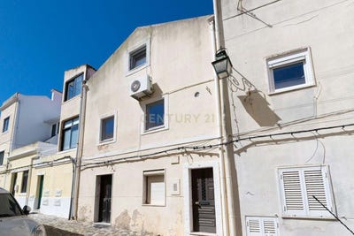 /international/pt/rua-dos-tanoeiros-12-almada-portugal-almada-setubal-municipality-310106991778/
