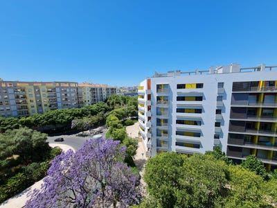 /international/pt/rotunda-das-oliveiras-lisbon-portugal-parque-das-naes-lisbon-310108829291/