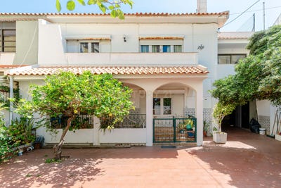 /international/pt/r-serafim-martins-1a-costa-da-caparica-setubal-municipality-310108421546/