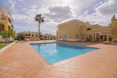 /international/pt/porches-faro-310097523939/
