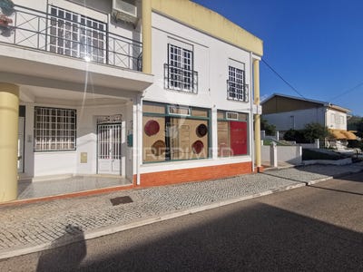 /international/pt/vila-nova-da-barquinha-vila-nova-da-barquinha-santarem-310097032798/
