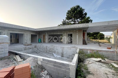 /international/pt/caldas-da-rainha-leiria-310100237426/
