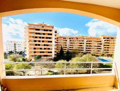 /international/pt/cascais-e-estoril-lisbon-310097673024/