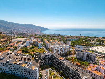 /international/pt/cam-amparo-edf-varzea-park-bl-a-loja-18-f-ilha-da-madeira-madeira-310102965678/
