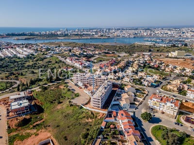 /international/pt/lagoa-lisbon-310096774873/