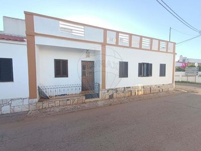 /international/pt/albufeira-olhos-de-agua-algarve-310101252415/?lang=en