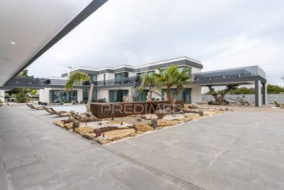 /international/pt/azeitao-sao-lourenco-e-sao-simao-setubal-setubal-municipality-310097780276/