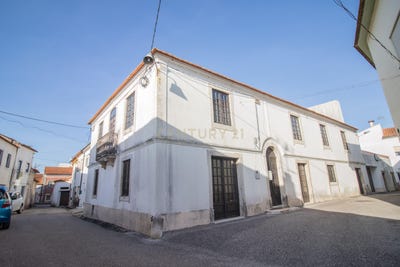 /international/pt/beco-da-rua-nova-lado-esquerdo-abrunheira-leiria-310099591548/