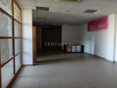 /international/pt/rua-luis-oliveira-guimaraes-7-lisbon-portugal-santa-clara-lisbon-310106417232/