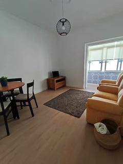 /international/pt/rua-romao-jose-soares-almada-setubal-municipality-310093841287/