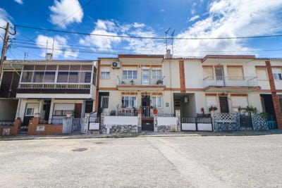 /international/pt/rua-machado-de-castro-57-corroios-portugal-corroios-setubal-municipality-310108403180/