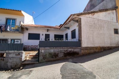 /international/pt/serra-da-vila-torres-vedras-portugal-santa-maria-lisbon-310108402865/
