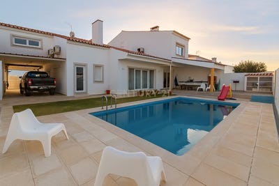 /international/pt/r-das-papoilas-14-7780-292-castro-verde-portugal-castro-verde-e-casevel-beja-district-310101960714/