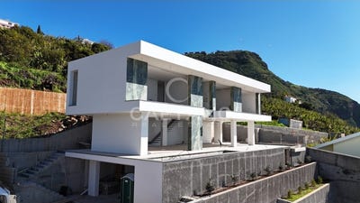 /international/pt/arco-da-calheta-madeira-310108403976/
