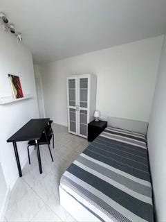 /international/pt/rua-dom-jeronimo-de-azevedo-porto-braga-310105759246/
