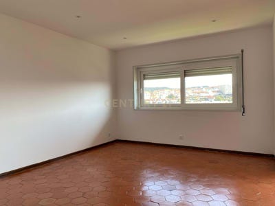 /international/pt/rua-visconde-de-monte-sao-115-coimbra-portugal-santo-antonio-dos-olivais-coimbra-310106993547/