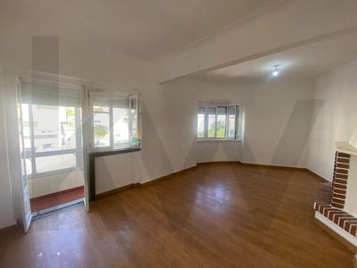 /international/pt/rio-de-mouro-lisbon-310108553710/